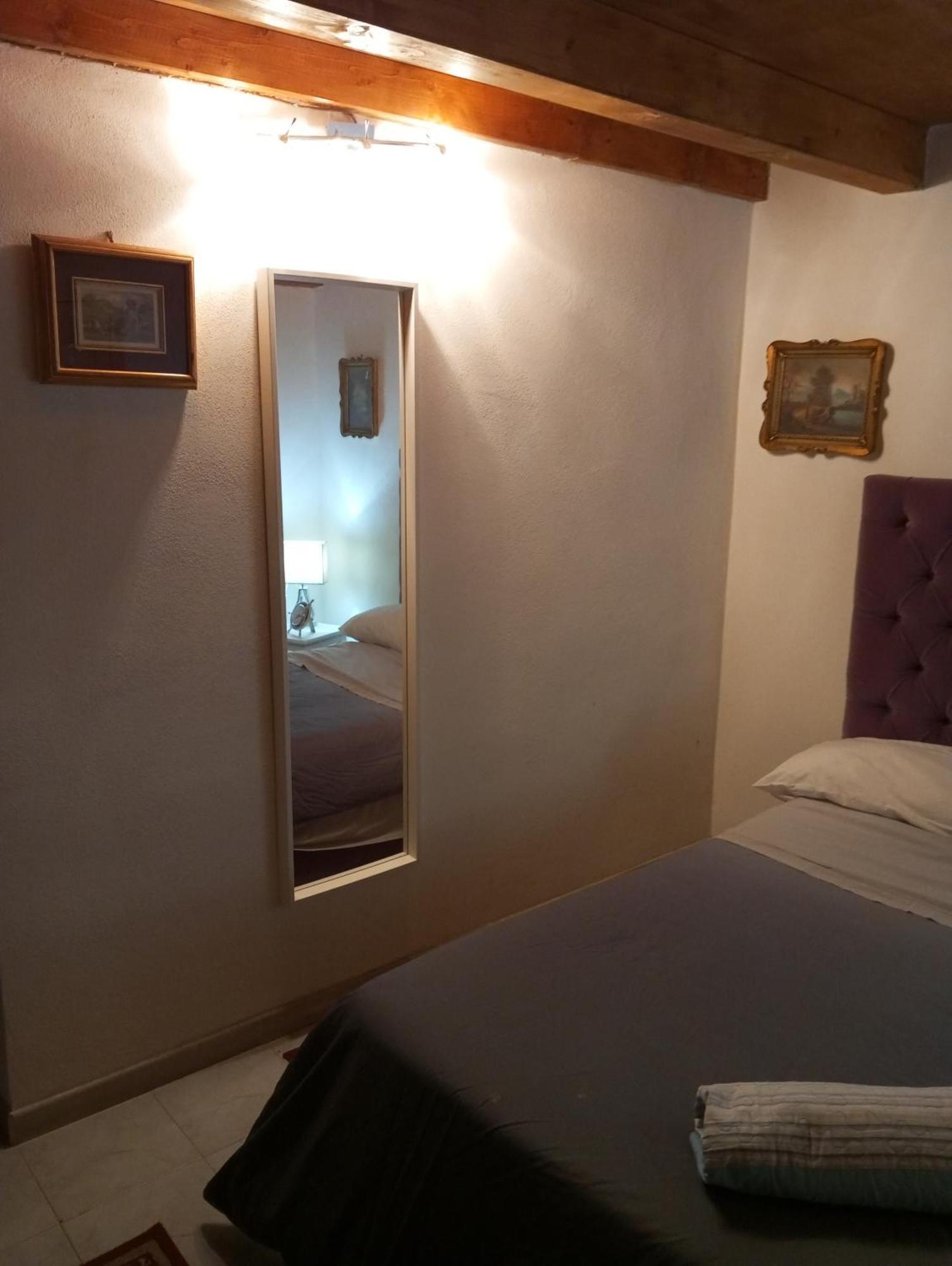 Domvs 84 Hotel Torre Annunziata Buitenkant foto
