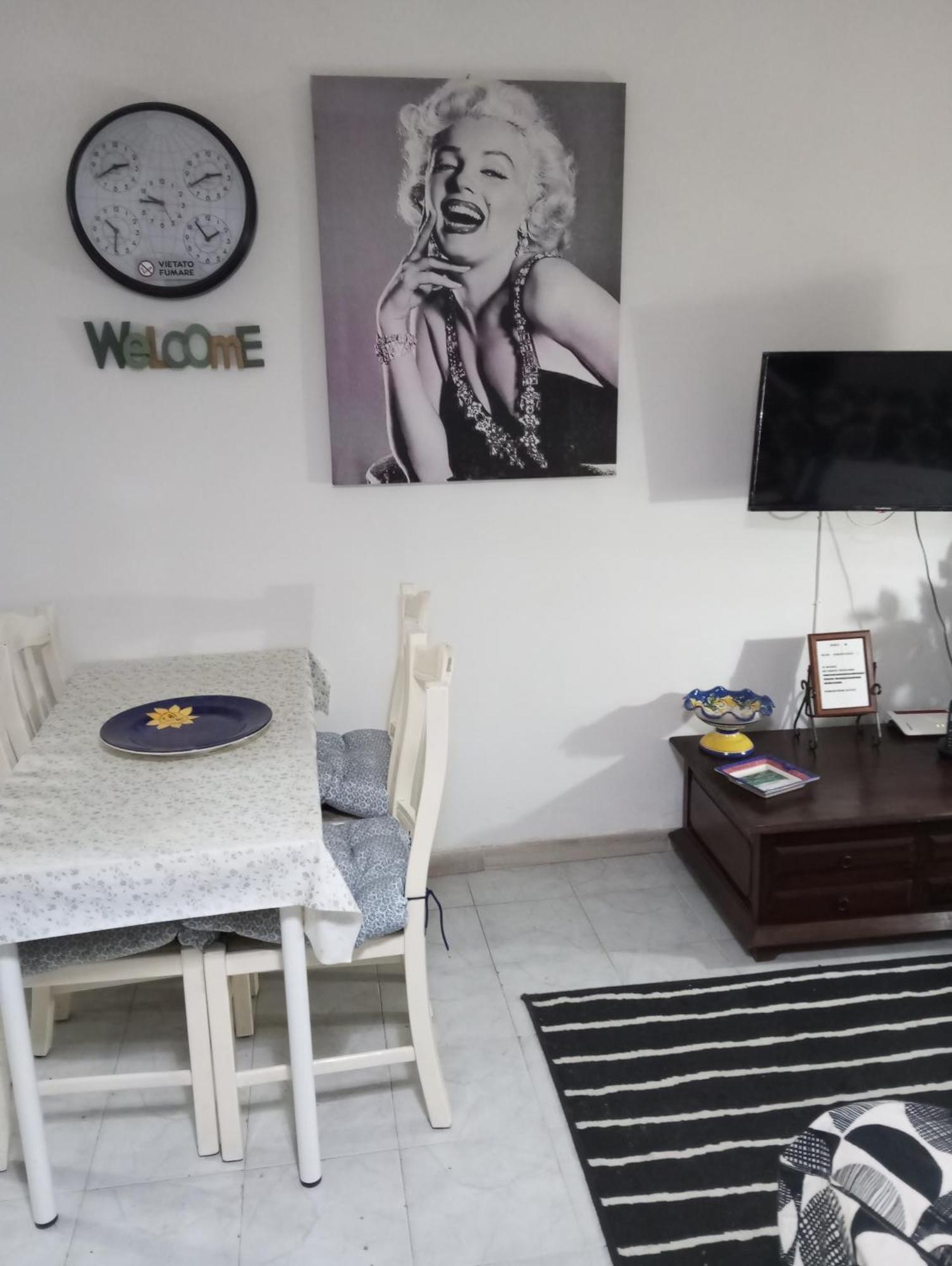 Domvs 84 Hotel Torre Annunziata Buitenkant foto